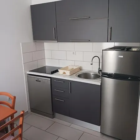 Apartmani Petra Primosten Exterior photo