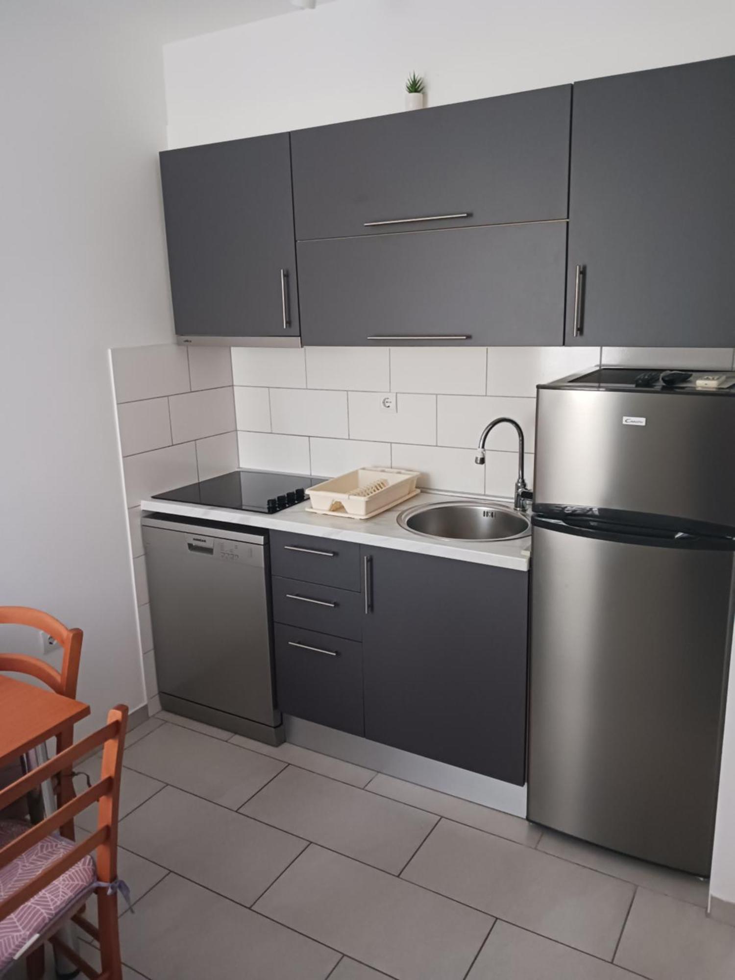 Petra Apartment *
